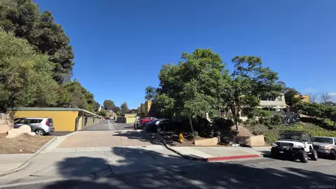 2360 Paseo De Laura #2, Oceanside, CA 92056