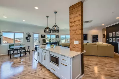 9180 Tokaj Ln, Spring Valley, CA 91977 photo 5