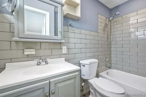 Bath - 8734 Atlas View Dr, Santee, CA 92071 photo 2 of 2