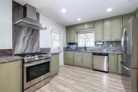Kitchen - 8734 Atlas View Dr, Santee, CA 92071 photo 2 of 2