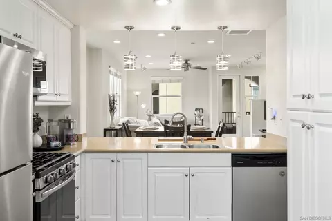 10214 Daybreak Ln UNIT 6, Santee, CA 92071 photo 11