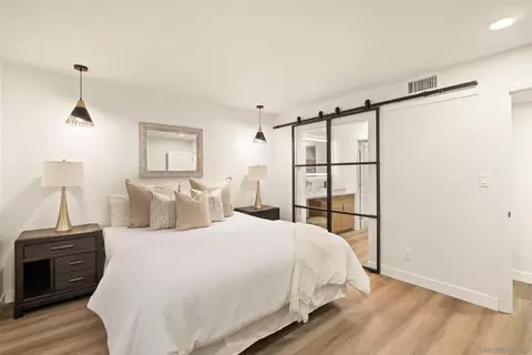 Bedroom - 4703 Helix Glen Dr, La Mesa, CA 91941 photo 10 of 11