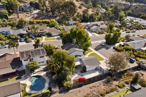View/Area - 4703 Helix Glen Dr, La Mesa, CA 91941 photo 8 of 12