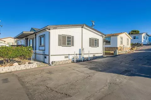 7908 Rancho Fanita Dr #70, Santee, CA 92071