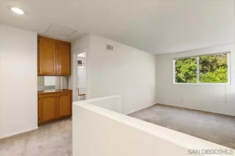 Bedroom - 2130 Anda Lucia Way, Oceanside, CA 92056 photo 3 of 5
