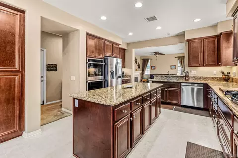 Kitchen - 32137 Sycamore Ct, Temecula, CA 92592 photo 3 of 3