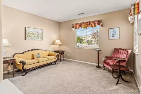Living - 32137 Sycamore Ct, Temecula, CA 92592 photo 1 of 2