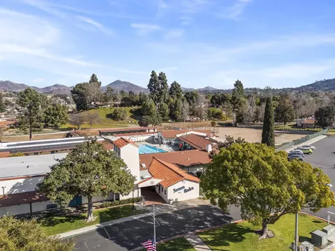View/Area - 16660 Roca Dr, San Diego, CA 92128 photo 2 of 4