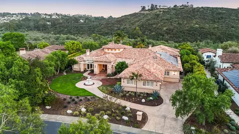 4695 Rancho Verde Trl, San Diego, CA 92130