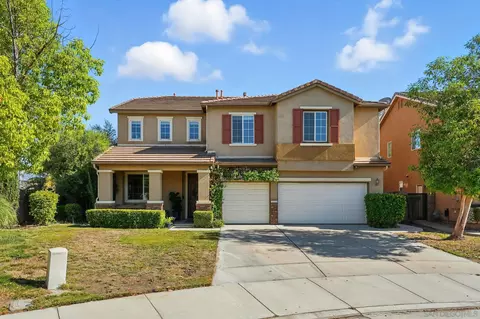 38200 Camarada Ln, Murrieta, CA 92563