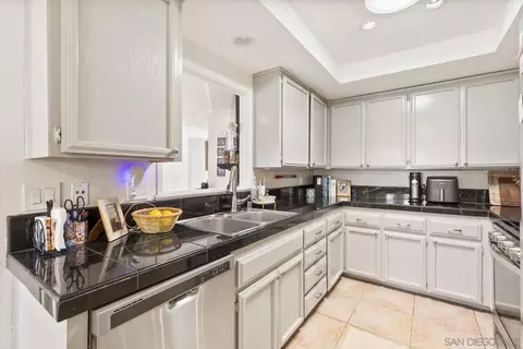 Kitchen - 694 Summer View Cir, Encinitas, CA 92024 photo 1 of 4