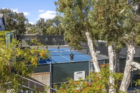 View/Area - 694 Summer View Cir, Encinitas, CA 92024 photo 1 of 1