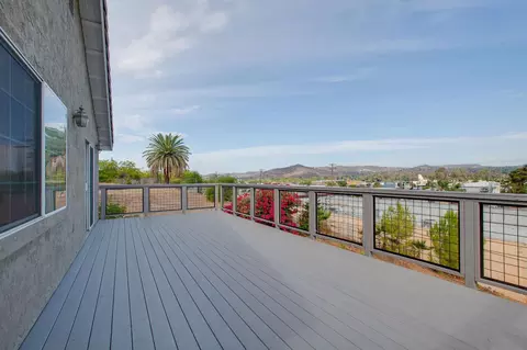 Exterior - 9753 Shamrock Ln, Lakeside, CA 92040 photo 3 of 7
