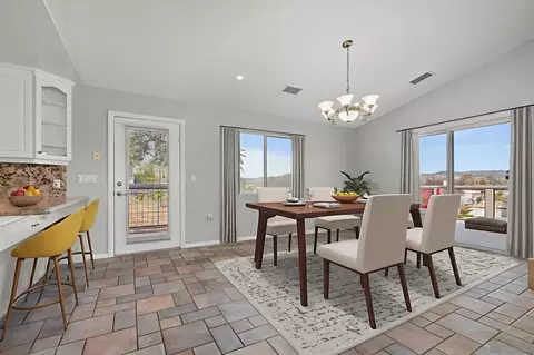 Dining - 9753 Shamrock Ln, Lakeside, CA 92040 photo 1 of 1