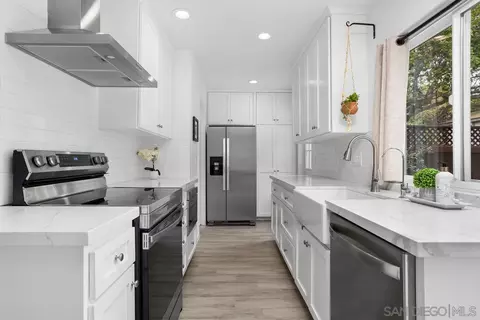 465 Bay Meadows Way, Solana Beach, CA 92075 photo 14