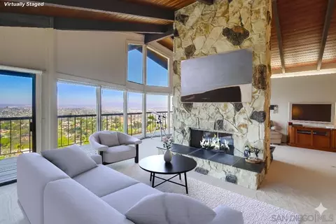 Living - 4742 Mount Helix Dr, La Mesa, CA 91941 photo 4 of 5