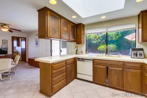 Kitchen - 4742 Mount Helix Dr, La Mesa, CA 91941 photo 2 of 3