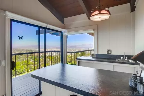 Kitchen - 4742 Mount Helix Dr, La Mesa, CA 91941 photo 1 of 3