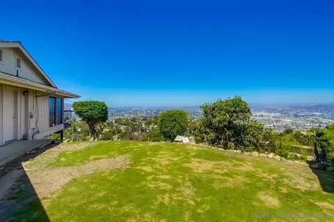 Exterior - 4742 Mount Helix Dr, La Mesa, CA 91941 photo 7 of 9