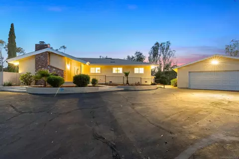 Exterior - 25311 Jesmond Dene Rd, Escondido, CA 92026 photo 11 of 11