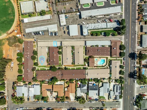 View/Area - 812 E Washington Ave #A, Escondido, CA 92025 photo 5 of 10