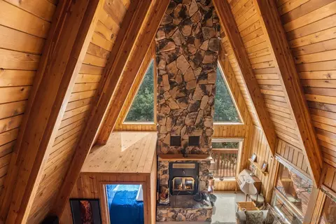 Entry Way - 4851 Belvedere Dr, Julian, CA 92036 photo 4 of 4