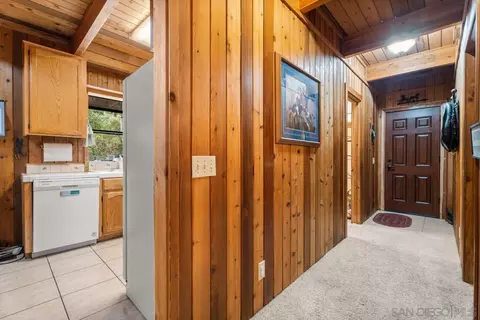 Entry Way - 4851 Belvedere Dr, Julian, CA 92036 photo 2 of 4