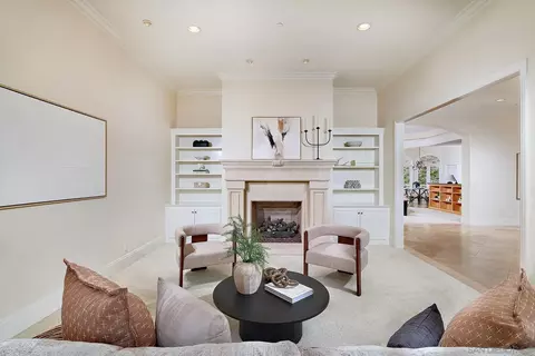 Living - 1691 Tecalote Dr, Fallbrook, CA 92028 photo 3 of 3