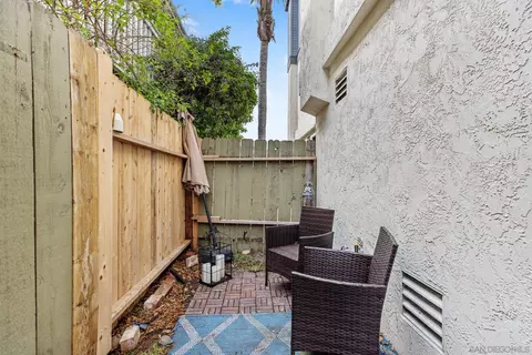 1483 Hemlock Ave, Imperial Beach, CA 91932 photo 15