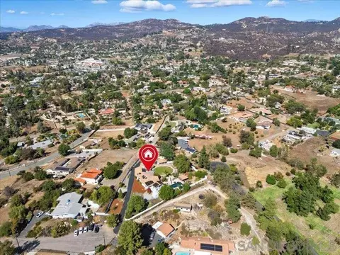 View/Area - 2162 Shire Dr, El Cajon, CA 92019 photo 7 of 7