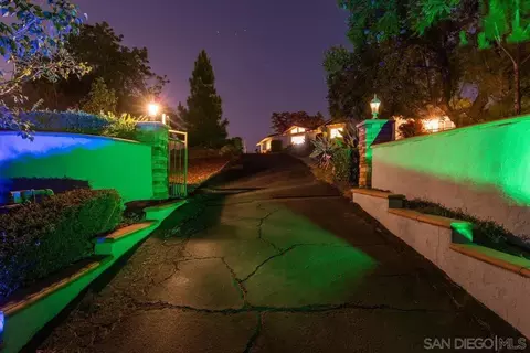 Exterior - 2162 Shire Dr, El Cajon, CA 92019 photo 4 of 30