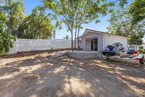 Exterior - 2162 Shire Dr, El Cajon, CA 92019 photo 24 of 30