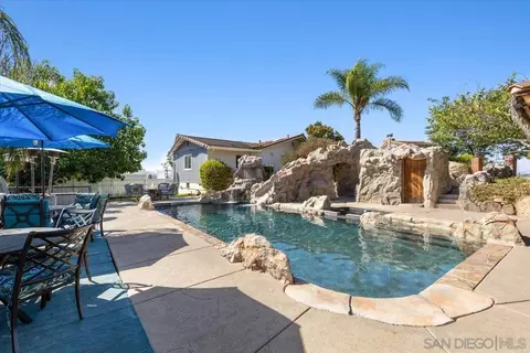 Exterior - 2162 Shire Dr, El Cajon, CA 92019 photo 12 of 30