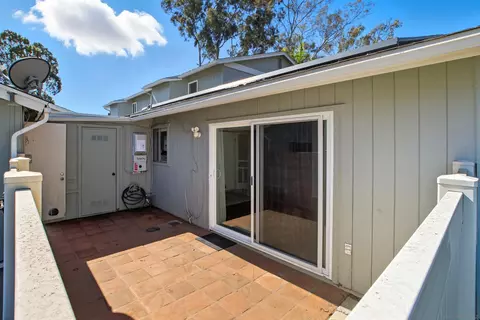 Exterior - 1908 Shady Acre Cir, Encinitas, CA 92024 photo 5 of 8