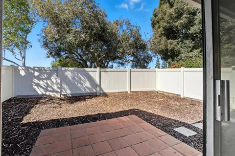 Exterior - 1908 Shady Acre Cir, Encinitas, CA 92024 photo 3 of 8