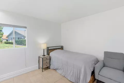 Bedroom - 1908 Shady Acre Cir, Encinitas, CA 92024 photo 7 of 7