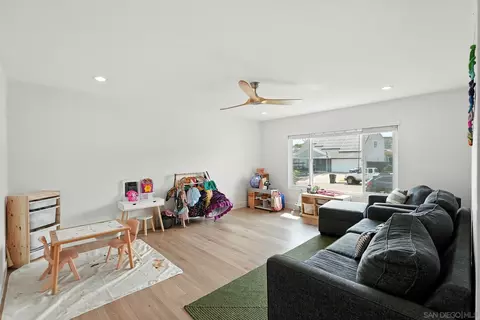 Living - 10143 Allenwood Way, Santee, CA 92071 photo 6 of 7