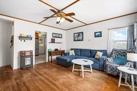 Living - 10051 Casa De Oro Blvd, Spring Valley, CA 91977 photo 1 of 3