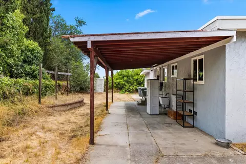 Exterior - 10051 Casa De Oro Blvd, Spring Valley, CA 91977 photo 7 of 13