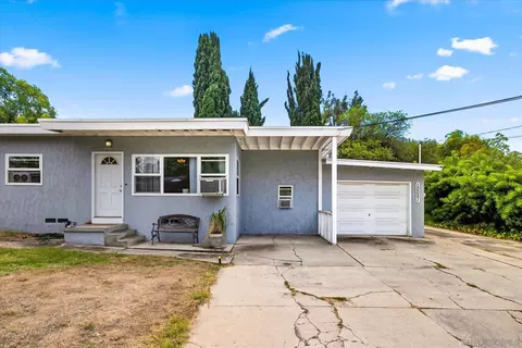 Exterior - 10051 Casa De Oro Blvd, Spring Valley, CA 91977 photo 3 of 13