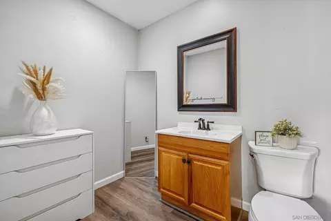 Bath - 1350 Marshall Rd, Alpine, CA 91901 photo 2 of 2