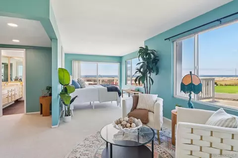 Bedroom - 58 Half Moon Bnd, Coronado, CA 92118 photo 2 of 3