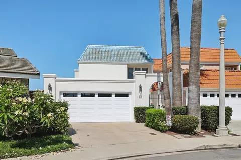 Exterior - 58 Half Moon Bnd, Coronado, CA 92118 photo 2 of 4