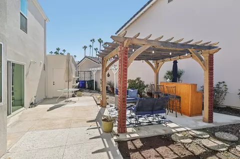 Exterior - 58 Half Moon Bnd, Coronado, CA 92118 photo 4 of 4