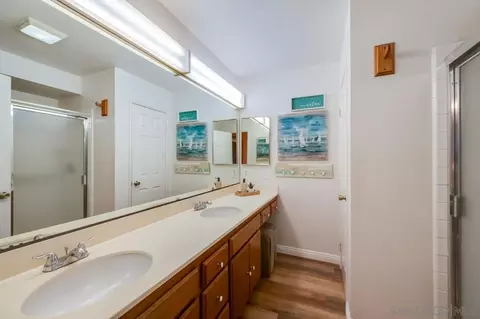 Bath - 13481 Khuram St, Lakeside, CA 92040 photo 1 of 2