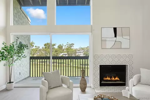 2502 Navarra Dr #226, Carlsbad, CA 92009 photo 2
