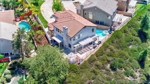 View/Area - 45377 Aguila Ct, Temecula, CA 92592 photo 2 of 10