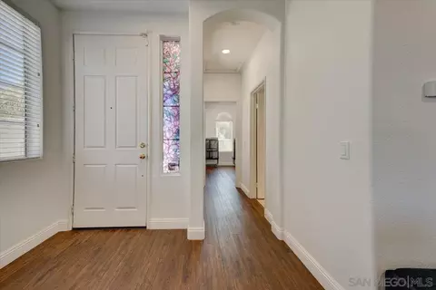 Entry Way - 45377 Aguila Ct, Temecula, CA 92592 photo 2 of 8
