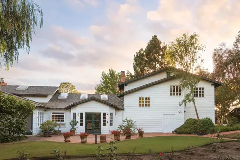 Exterior - 1654 La Jolla Rancho Rd, La Jolla, CA 92037 photo 11 of 12