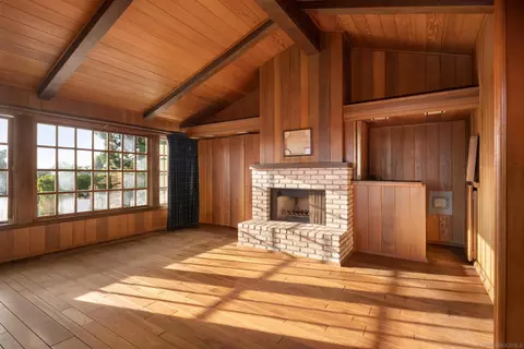 Living - 1654 La Jolla Rancho Rd, La Jolla, CA 92037 photo 6 of 7